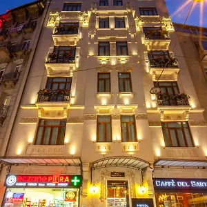 Pera Parma Estambul