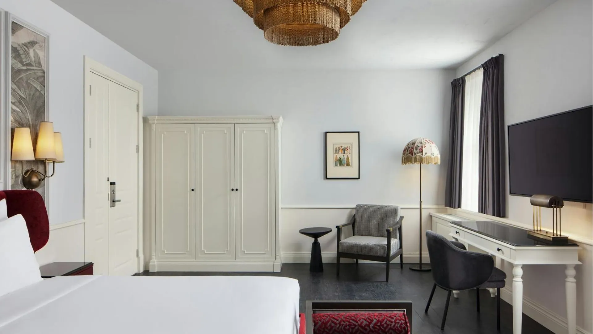 Adahan Decamondo Pera, Autograph Collection Istanbul 5*,